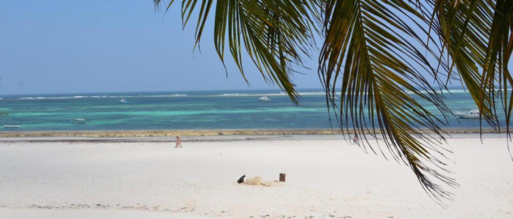 Apartmenthaus Salama Villen In Diani Diani Beach Luaran gambar